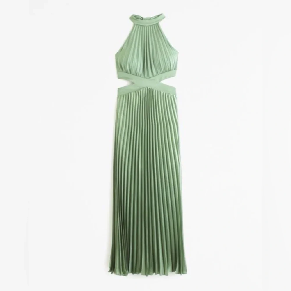 Abercrombie & Fitch A&F Giselle High-Neck Pleated Cutout Maxi Dress $168 S tall